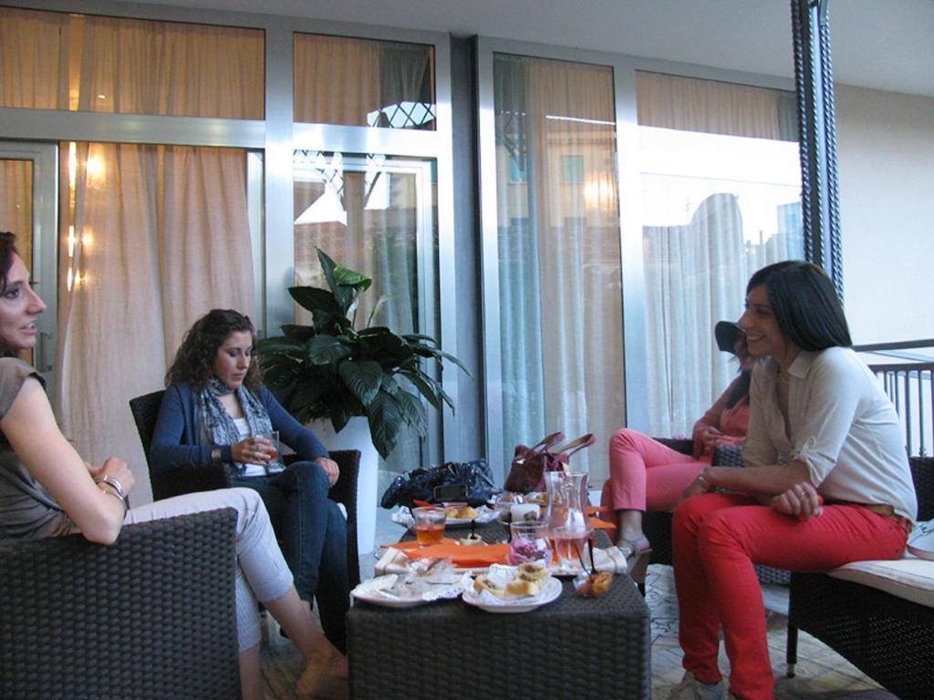 Hotel Grazia Eboli Zewnętrze zdjęcie
